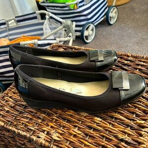 Like new Anne Klein heels